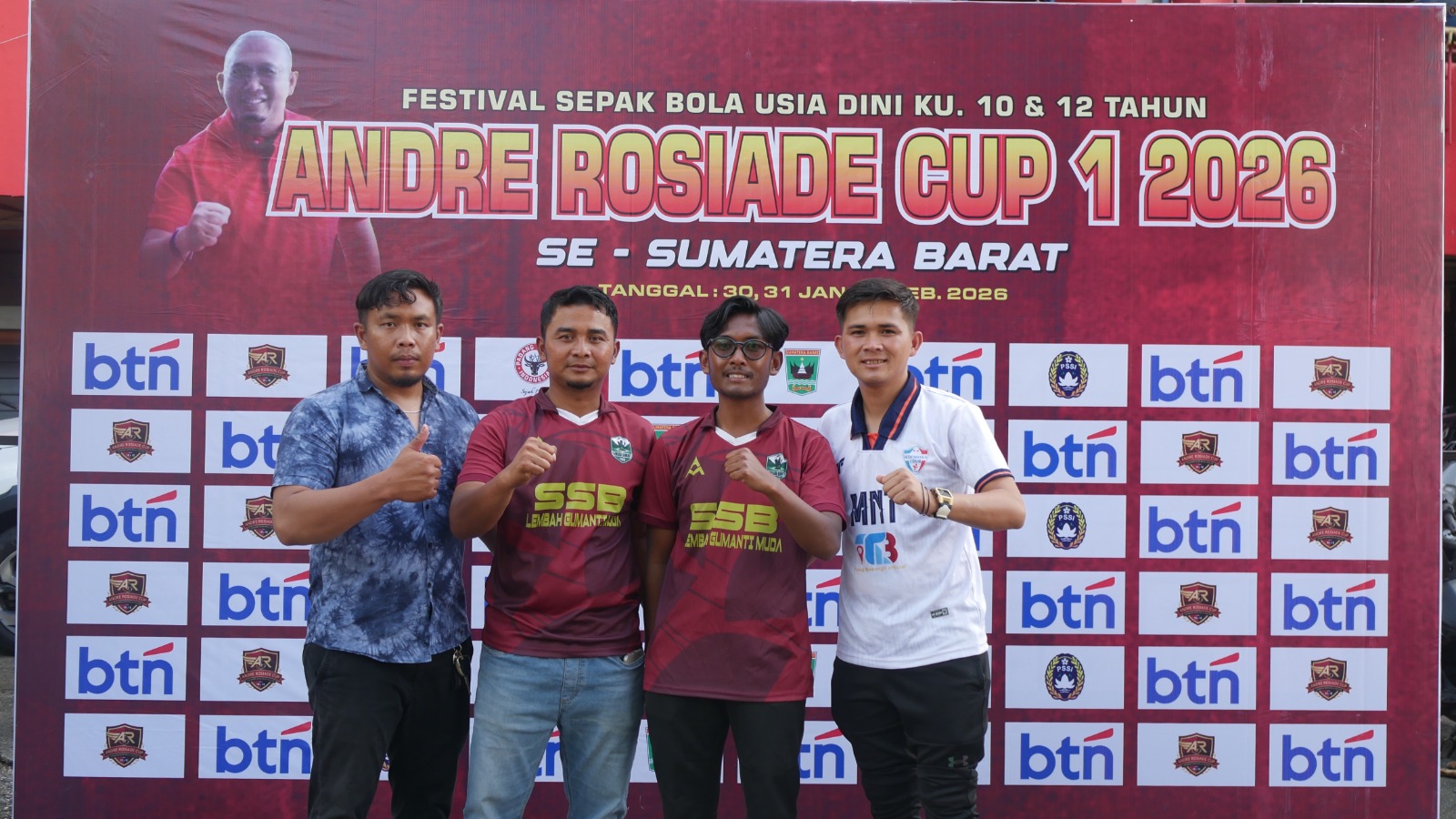 SSB Lembah Gumanti dan SSB Minamika tim saat gelaran Andre Rosiade Cup 2026 (Foto : Minangsatu)